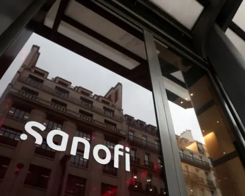 Sanofi profit growth beats market view on early start of vaccine sales