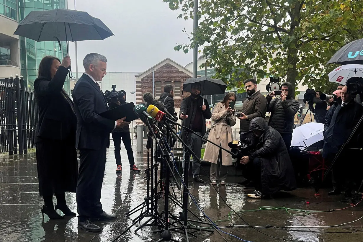 Detective Chief Superintendent Eamonn Corrigan speaks to journalists outside Belfast's Crown Court