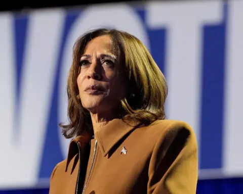 Harris makes final push to close gap with male voters