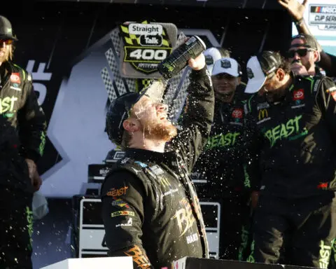 Tyler Reddick wins at Homestead, giving Michael Jordan a chance at the NASCAR title