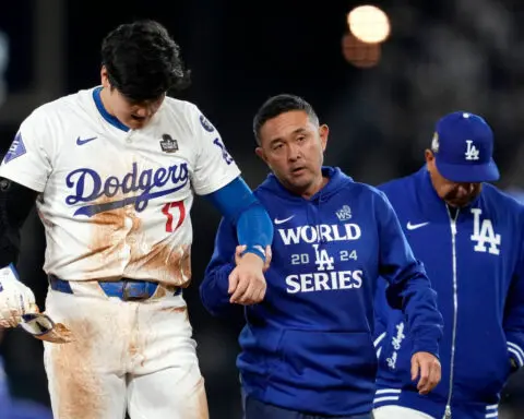 Freddie Freeman’s record-tying home run propels Dodgers to commanding 3-0 World Series lead