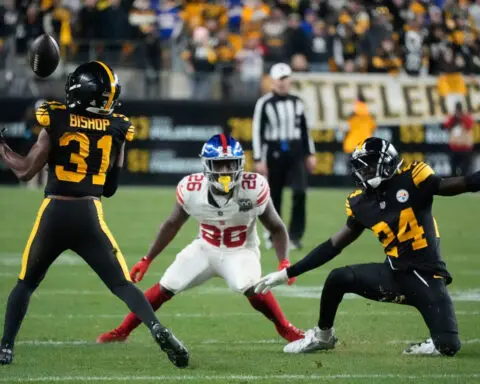 Late interception seals hard-fought Pittsburgh Steelers victory over New York Giants on Monday Night Football