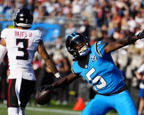 Panthers send WR Diontae Johnson, 6th-round pick to Ravens, get 5th-rounder in return