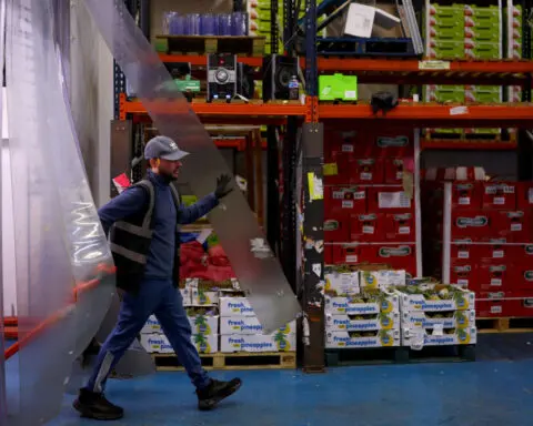 UK raises minimum wage by 6.7% in boost for workers, despite employer unease
