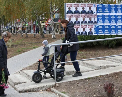 Moldova heads for presidential runoff that could open door to closer Russia ties