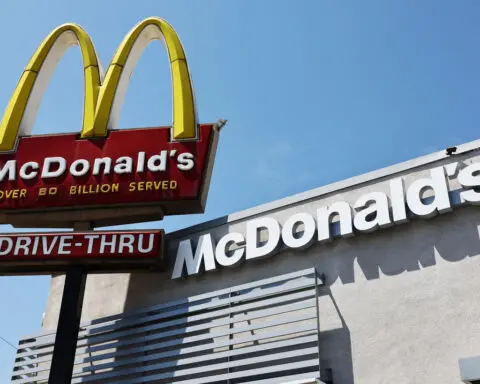 Onions are likely source of E. coli outbreak linked to McDonald’s, federal agencies say; 15 additional cases reported