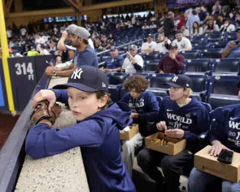 Yankees fans who interfered with Betts' catch are banned from Game 5 of the World Series