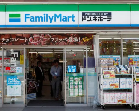 Ex-FamilyMart minority shareholders secure another landmark win over Itochu buyout