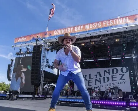 Miami native 'Cuban Cowboy' Orlando Mendez returns home for Country Bay Musical Festival