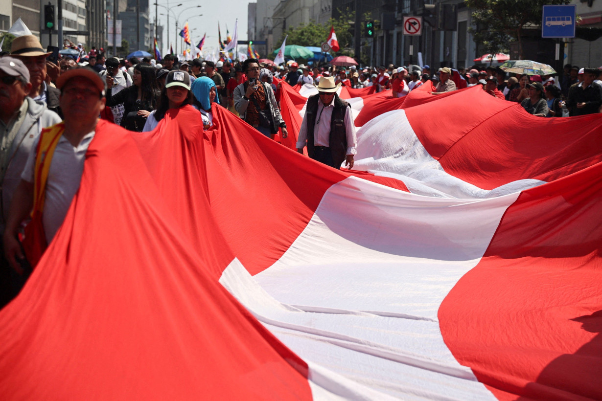 Peru bus drivers strike disrupts Lima amid rising crime concerns
