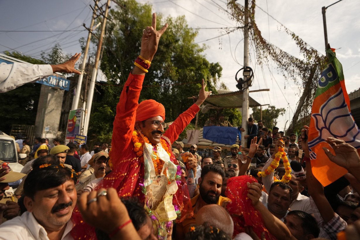 Biggest Kashmir party opposed to India's stripping of region's autonomy wins most seats in election