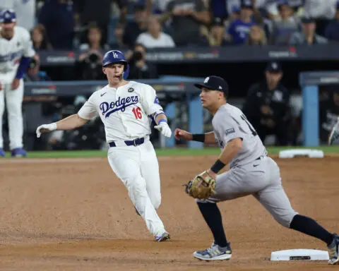 Dodgers to face Yankees in Game 4 of World Series in New York