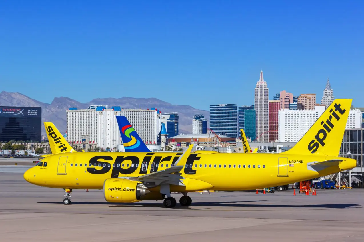 Passengers unite against Spirit Airlines