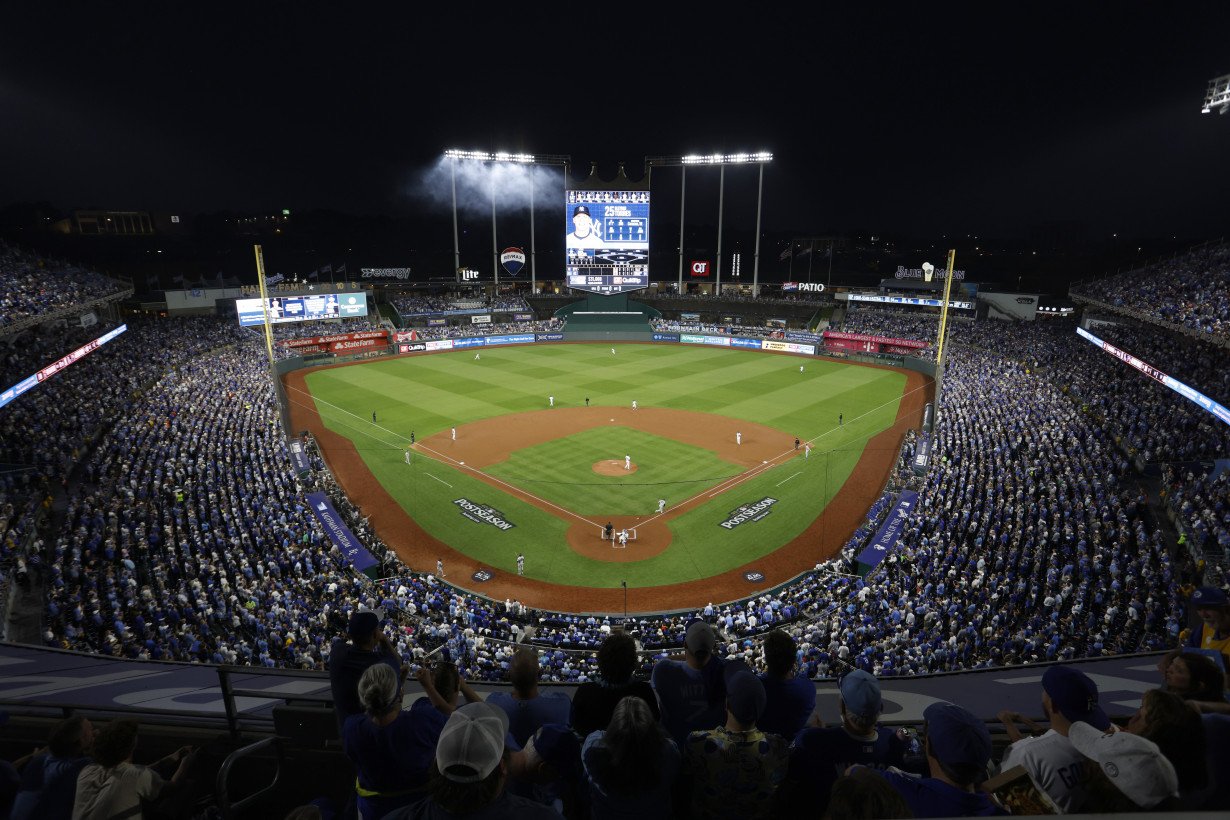 ALDS Yankees Royals Baseball