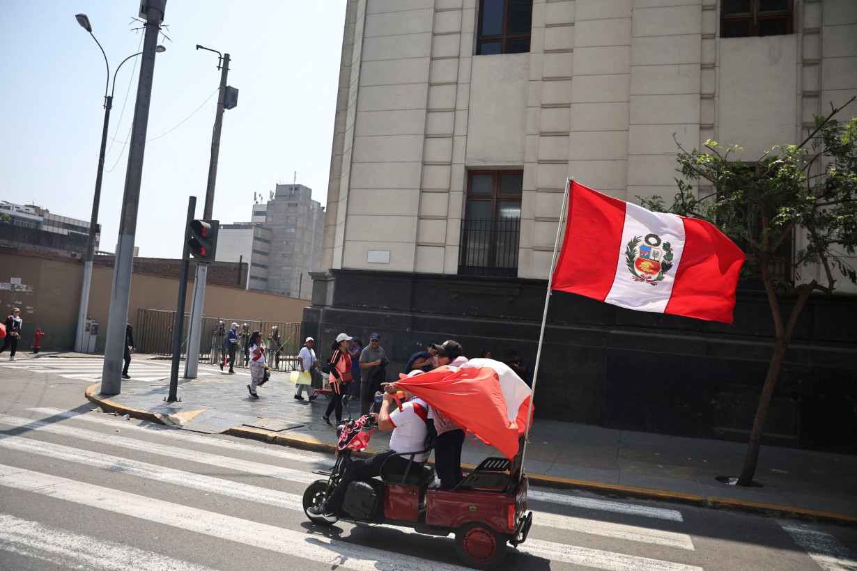 Peru bus drivers strike disrupts Lima amid rising crime concerns