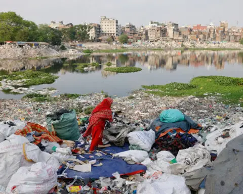 Ten states press US to take tougher stance in UN plastic treaty