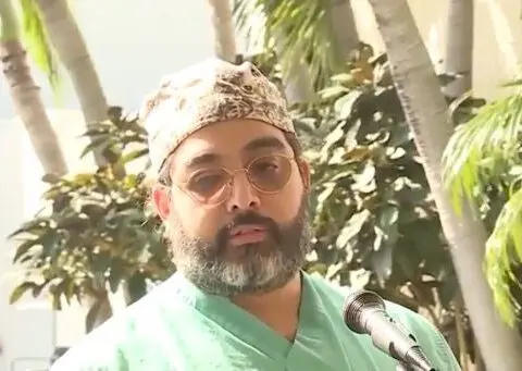 'It did look pretty scary': Surgeons recount treating shark bite victim