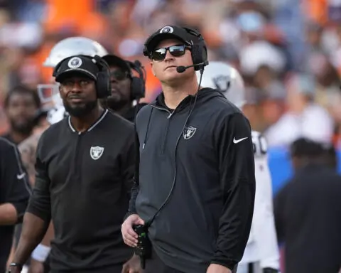 Raiders fire offensive coordinator Luke Getsy and 2 other offensive coaches