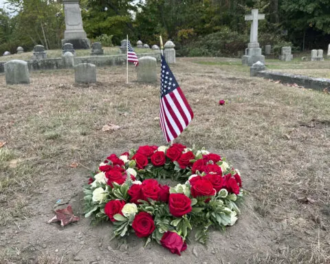 Remains of nearly 30 Civil War veterans found in a funeral home's storage are laid to rest