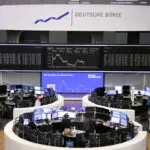 European shares struggle for direction with US election in spotlight