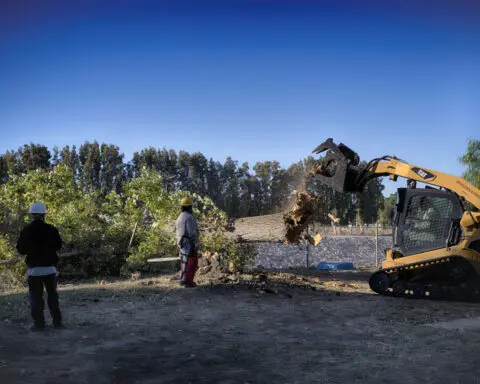 Another round of powerful, dry winds to raise wildfire risk across California