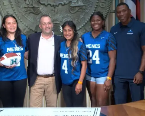 Hawaii launches first girls’ high school flag football season