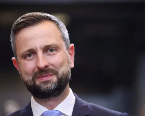 Poland signs deal for delivery of vehicles to support missile launchers