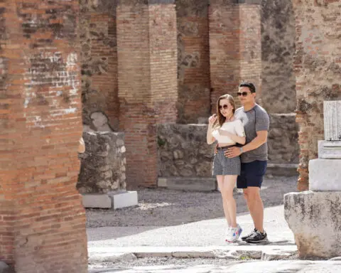 Italy's Pompeii to cap daily visitor numbers to 20,000