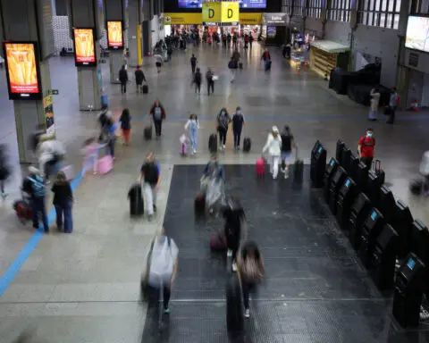 Man shot dead at Brazil's Sao Paulo international airport