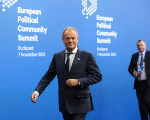 Polish PM to meet French, UK, NATO leaders to discuss Ukraine