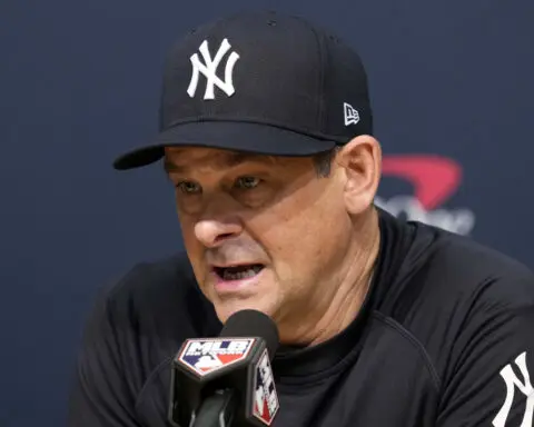 Yankees manager Aaron Boone bothered a little by criticism of defense after World Series meltdown