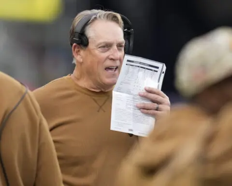 Jack Del Rio leaving Wisconsin's staff after arrest on charge of operating vehicle while intoxicated