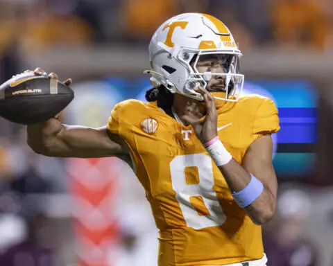 Heupel says No. 6 Vols should have QB Nico Iamaleava against 11th-ranked Georgia