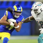 Tyreek Hill makes key TD catch, and the Dolphins hold off the Rams 23-15 to snap their 3-game skid