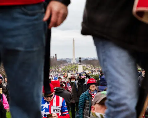 Supreme Court turns away January 6 defendant who challenged ‘picketing’ law under First Amendment