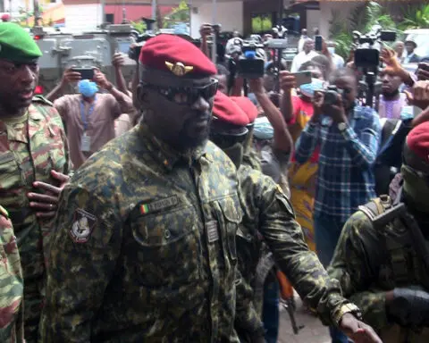 Guinean opposition and civil society call for junta's departure by Jan. 1