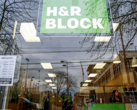 H&R Block settles US FTC charges over 'free' filing claims, customer downgrades