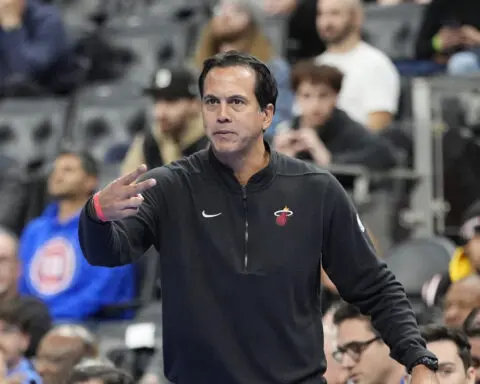 Spoelstra laments 'horrendous mistake' after calling timeout Heat didn't have in OT loss to Pistons