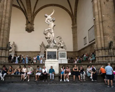 Italian city Florence bans key boxes and tour guide loudspeakers to tackle overtourism