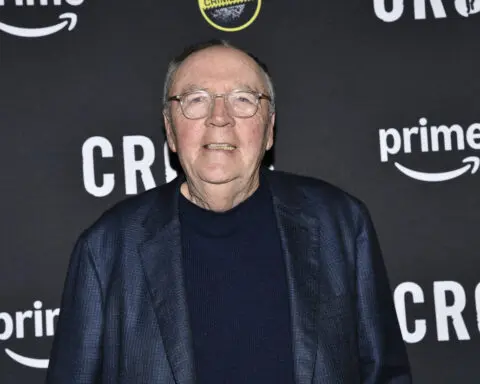 James Patterson to help lead honors program at his undergraduate alma mater, Manhattan University