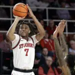 Back in Top 25 spotlight, No. 22 St. John's puts away Wagner to set up Pitino father-son showdown