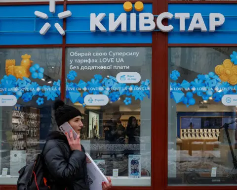 Telecoms group VEON mulls U.S. IPO for Ukraine's Kyivstar