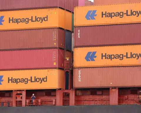 Hapag-Lloyd CEO expects shipping volume strength to continue