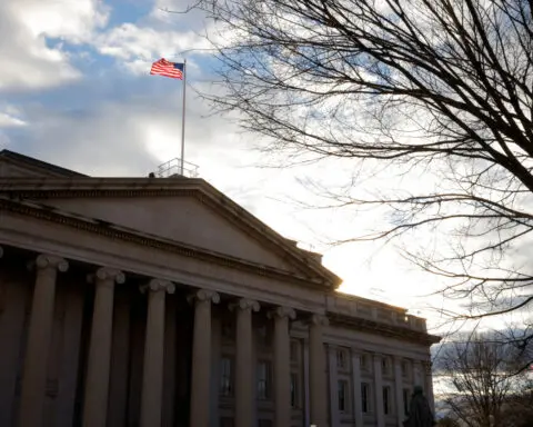 US Treasury finds no currency manipulation by major trading partners