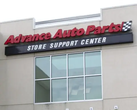 Advance Auto Parts is closing hundreds of stores in an effort to turn its business around