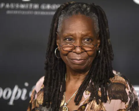 NYC politicians call on Whoopi Goldberg to apologize for saying bakery denied order over politics