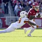 Ewers' two touchdowns, Texas' defense lead No. 3 Longhorns past Arkansas 20-10