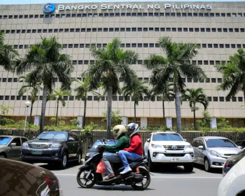 Philippines launches interest rate swaps market to boost bond liquidity