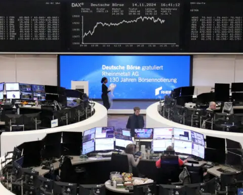 European shares stall as real estate stocks weigh