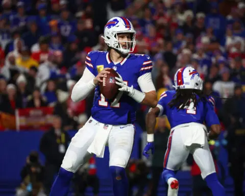 Josh Allen and Buffalo Bills hand Kansas City Chiefs first loss of the season